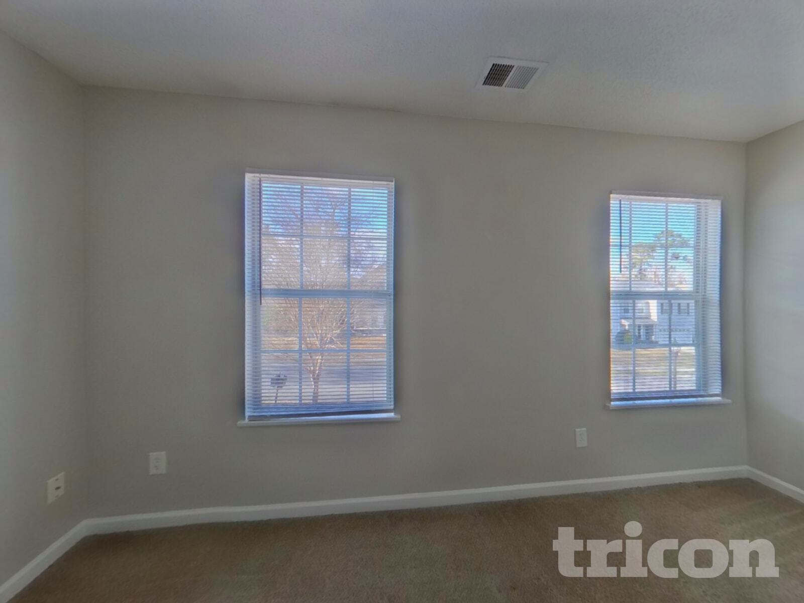 Building Photo - 1952 Lake Carolina Dr