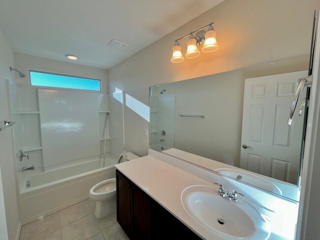 Building Photo - Home in Litchfield Park at Canyon Views! 2 MASTER SUITES!