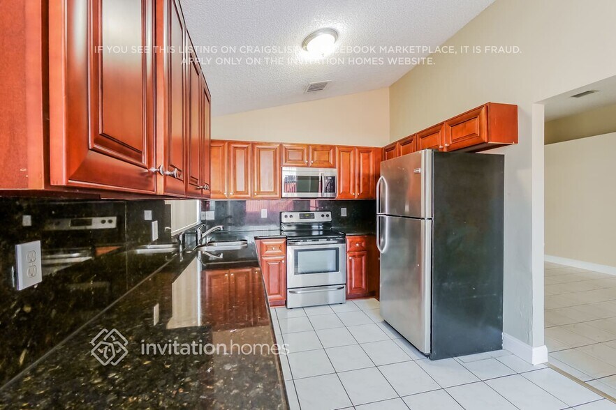 Building Photo - 5487 NW 186th St