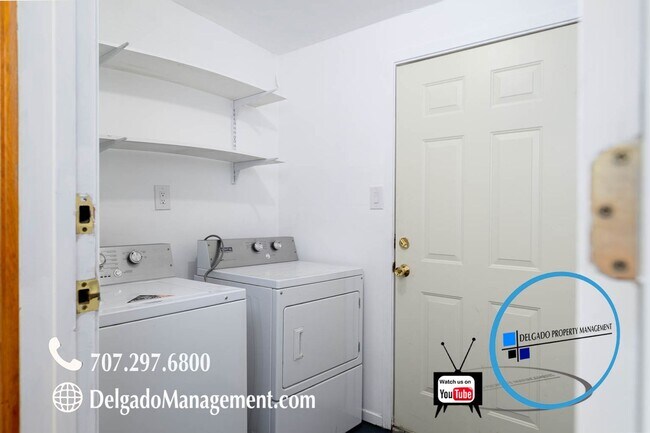 Building Photo - Spectaular Benicia 3 bedroom home