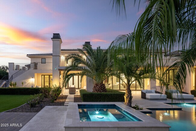 Building Photo - 7730 N Mockingbird Ln