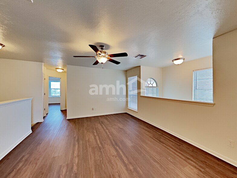 Building Photo - 6550 Garden Trail Ct