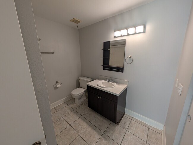 Building Photo - 7807 Amberlea Ct
