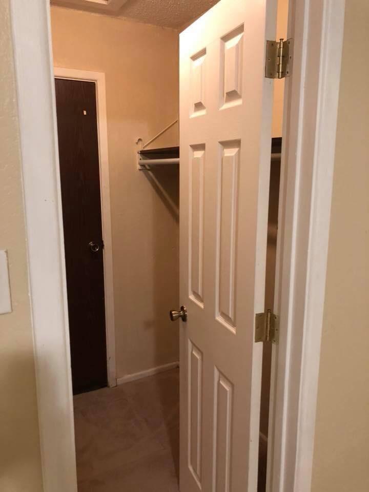 Building Photo - 2909 96th St