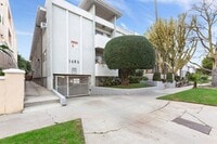 Building Photo - 1465 S Beverly Dr