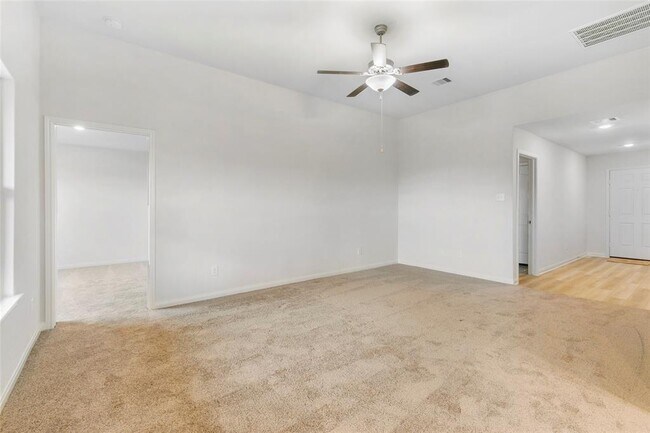 Building Photo - 8115 Vacek Meadows Loop