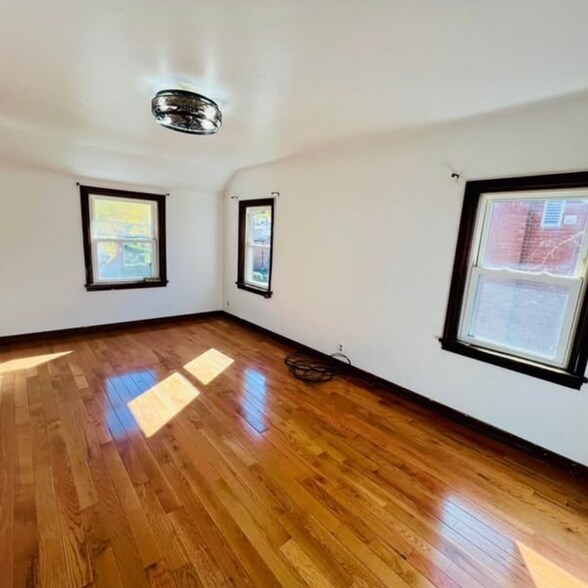 Building Photo - 4301 Stanton Ave