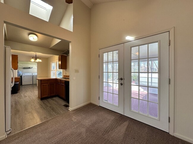 Building Photo - 3 Bed/2 Bath in Harlem, GA with Sunroom & ...