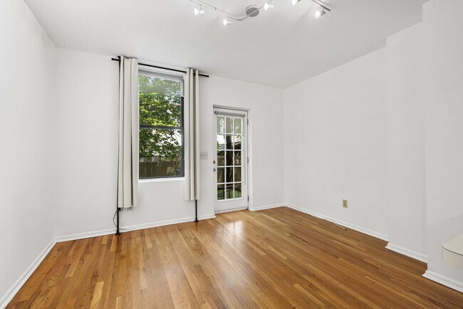 Building Photo - 222-224 48th St