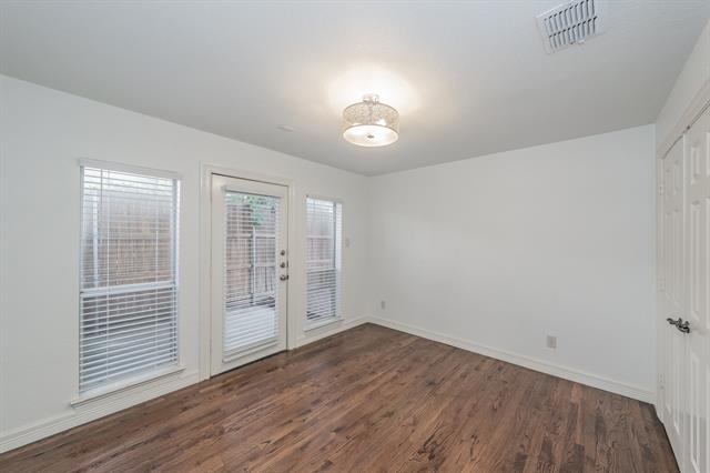Building Photo - 4213 Wycliff Ave