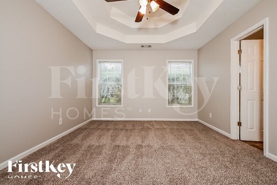 Building Photo - 145 Garrison Chase