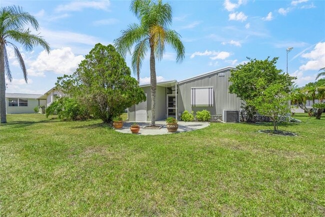 Building Photo - 925 Iglesia Dr