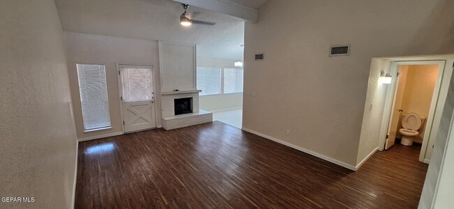 Building Photo - 6617 Dawn Dr