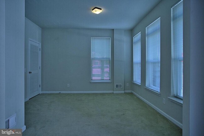 Building Photo - 9612 Stockwell Ln