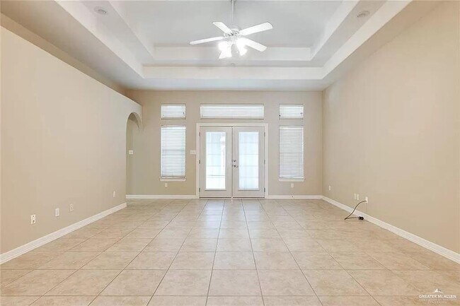 Building Photo - 17 N 45th St
