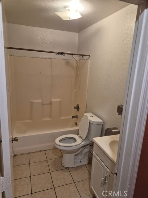 Building Photo - 2879 N State St