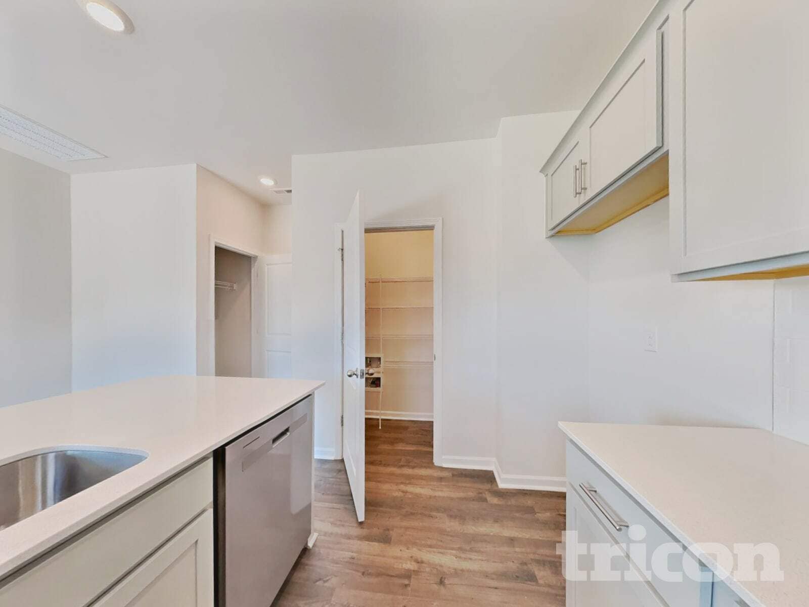 Building Photo - 120 Paper Birch Wy