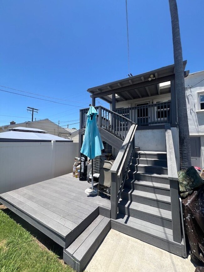 Primary Photo - La Mesa Multi