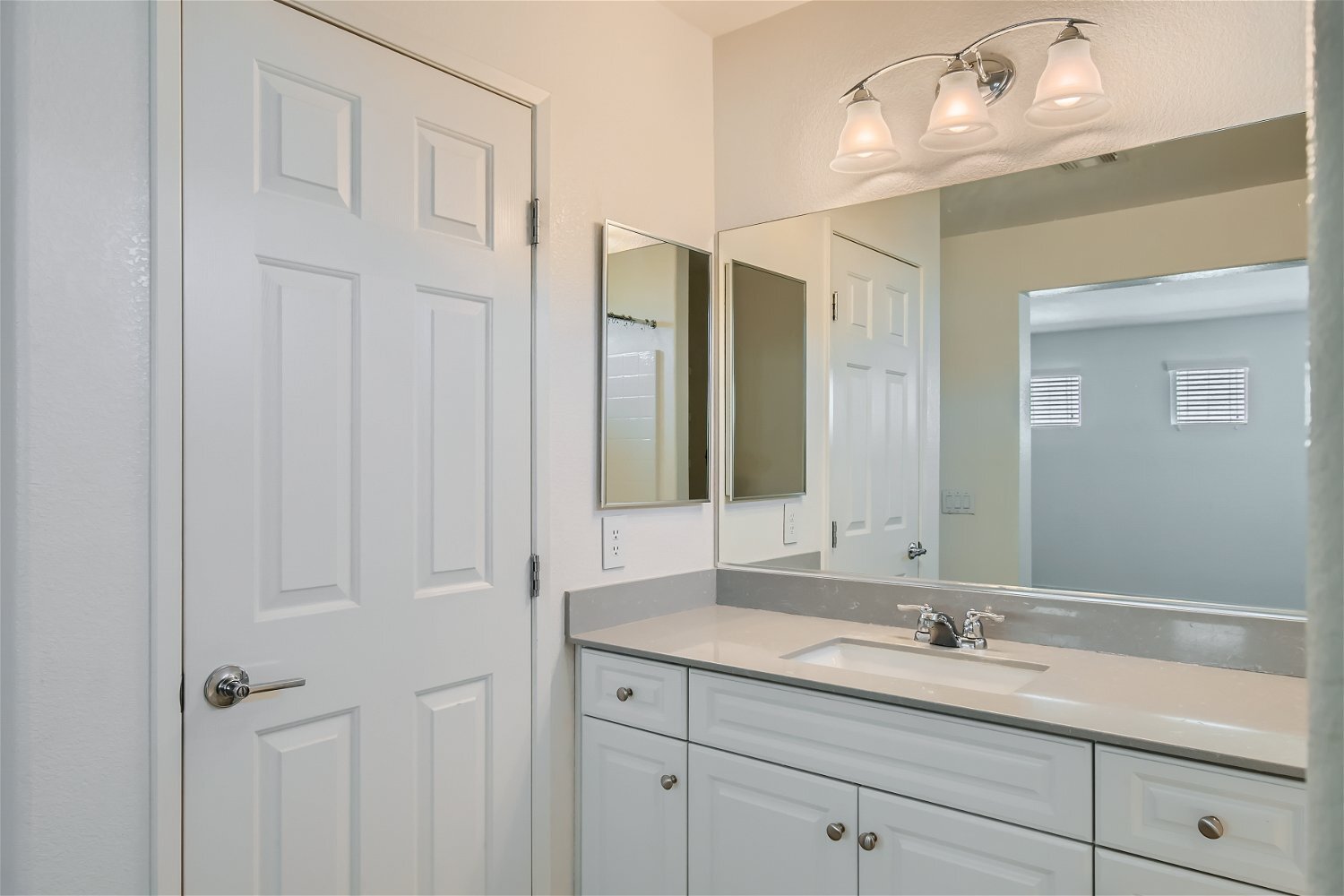 Building Photo - 10643 Forum Peak Ln