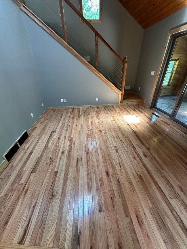 Building Photo - Extra Space, Extra Privacy, Extra Potential