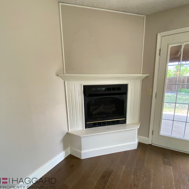 Building Photo - Spacious Home Available in Frisco
