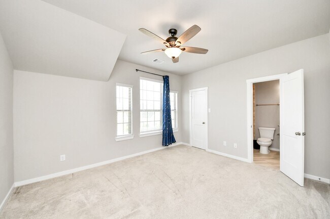 Building Photo - 24754 Levante Dr