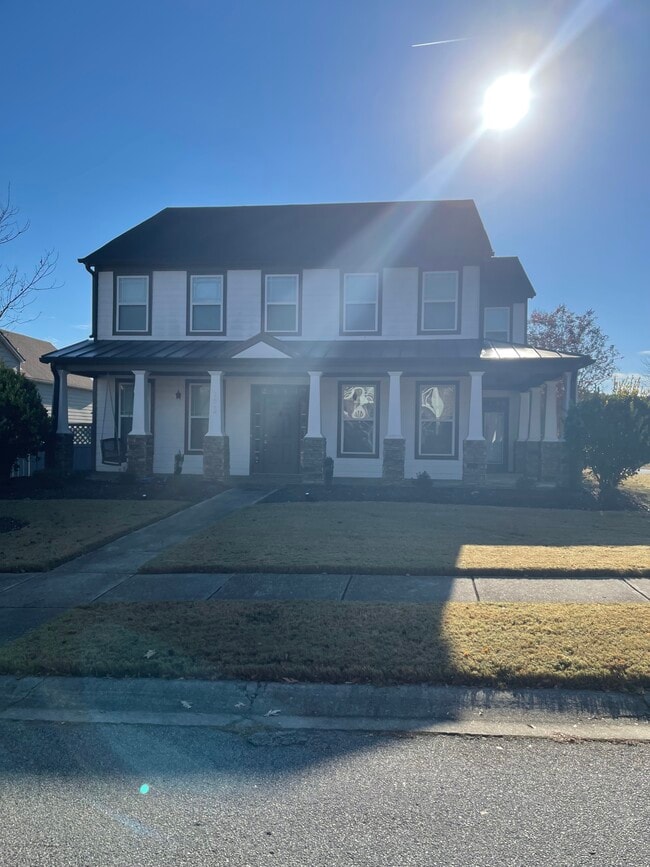 Primary Photo - 1423 Kilchis Falls Way