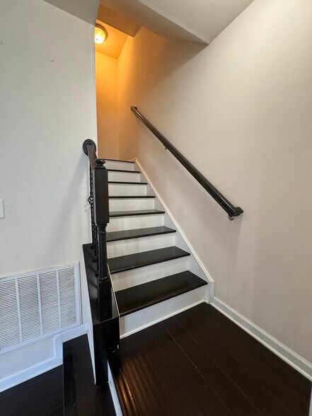 Building Photo - 11313 Sadler Walk Ln