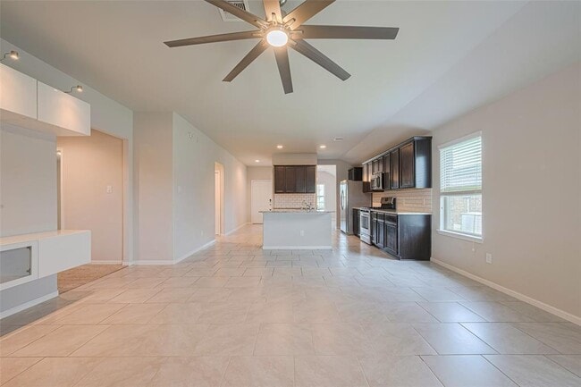 Building Photo - 3010 Veeder Pass Ln