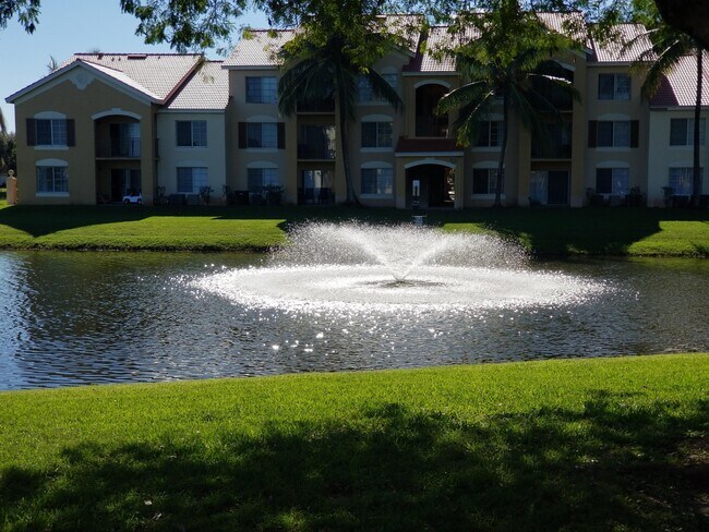 Building Photo - 4240 San Marino Blvd
