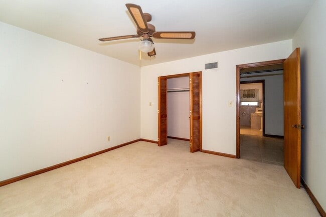 Building Photo - 61 Avista Cir