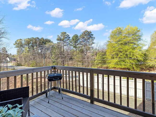 Building Photo - Build Equity Like a Homeowner – Lease to Own