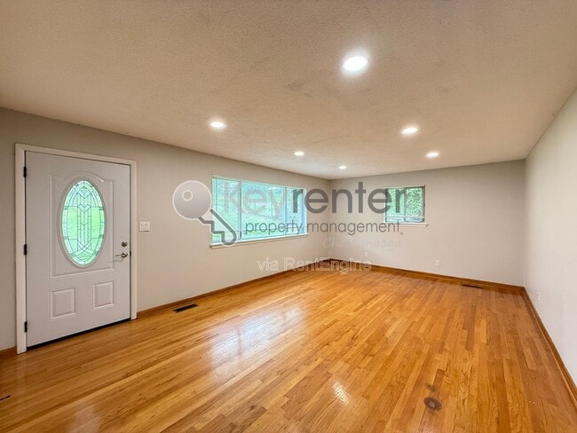 Building Photo - 4630 Sherry Ln