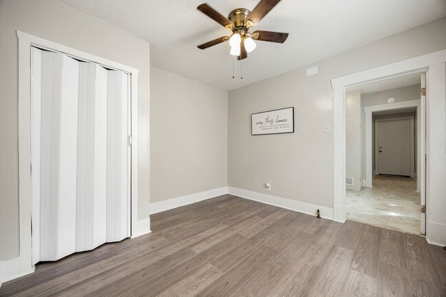 Building Photo - 2603 Nettleton St