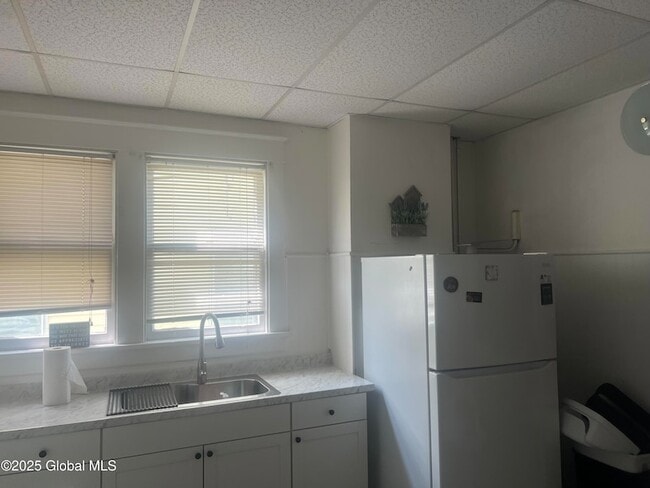 Building Photo - 479 West St