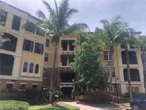 Building Photo - 98 Vivante Blvd