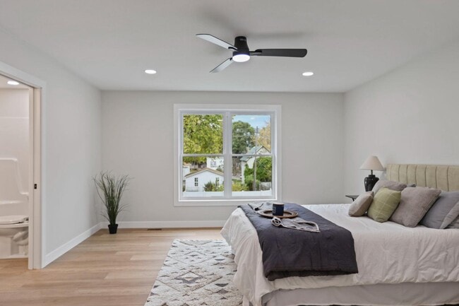 Building Photo - 614 6th St NW