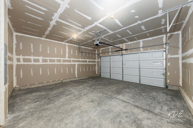 Building Photo - 2520 Tailshot Rd