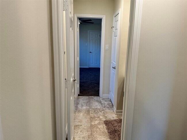 Building Photo - 7014 Limestone Cir