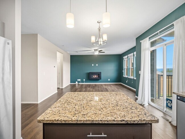 Building Photo - Charming North Spokane Home in a Quiet Neighborhood ? Limited-Time Move-In Special: Half Off Your...