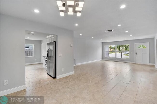 Building Photo - 22139 SW 58th Ave