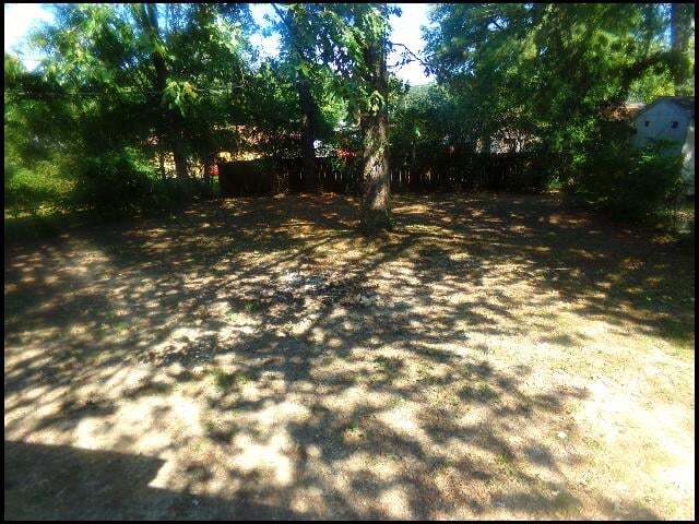 Building Photo - 7410 Valley Dr