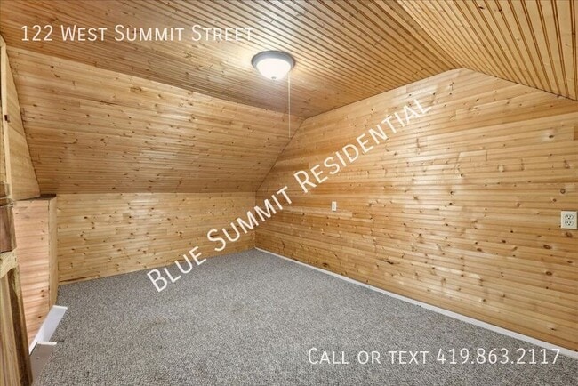 Building Photo - 122 W Summit St