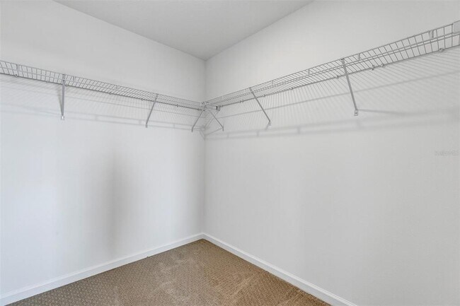 Building Photo - 1851 Pinecliff Dr