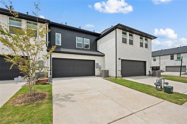 Building Photo - 2550 Brunswick Wy