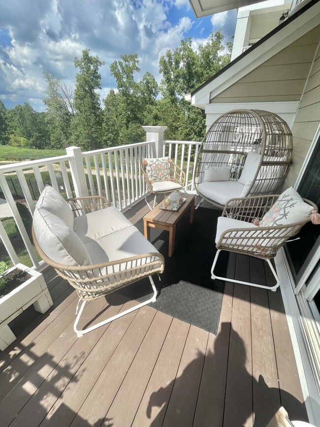 Second floor balcony - 10310 Sablewood Dr