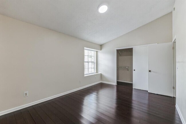 Building Photo - 2748 Candlewood Ct