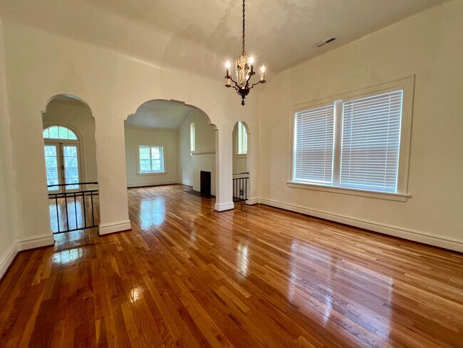 Building Photo - 7360 Pershing Ave