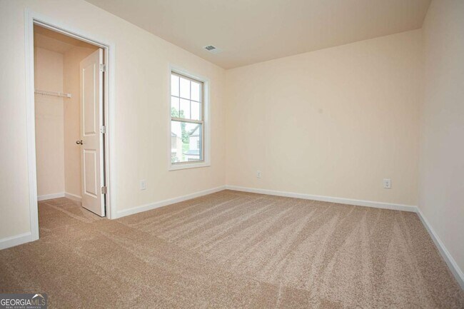 Building Photo - 4355 Almanor Cir