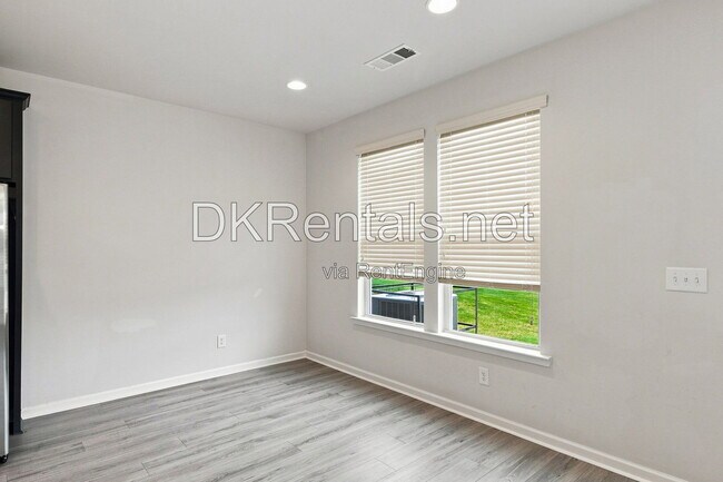 Building Photo - 2813 Aiden Ct